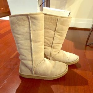 Ugg Tall classic boots